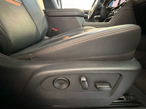 Used 2023 GMC Sierra 1500 AT4 w/ AT4 Premium Package AWD/4WD image 29