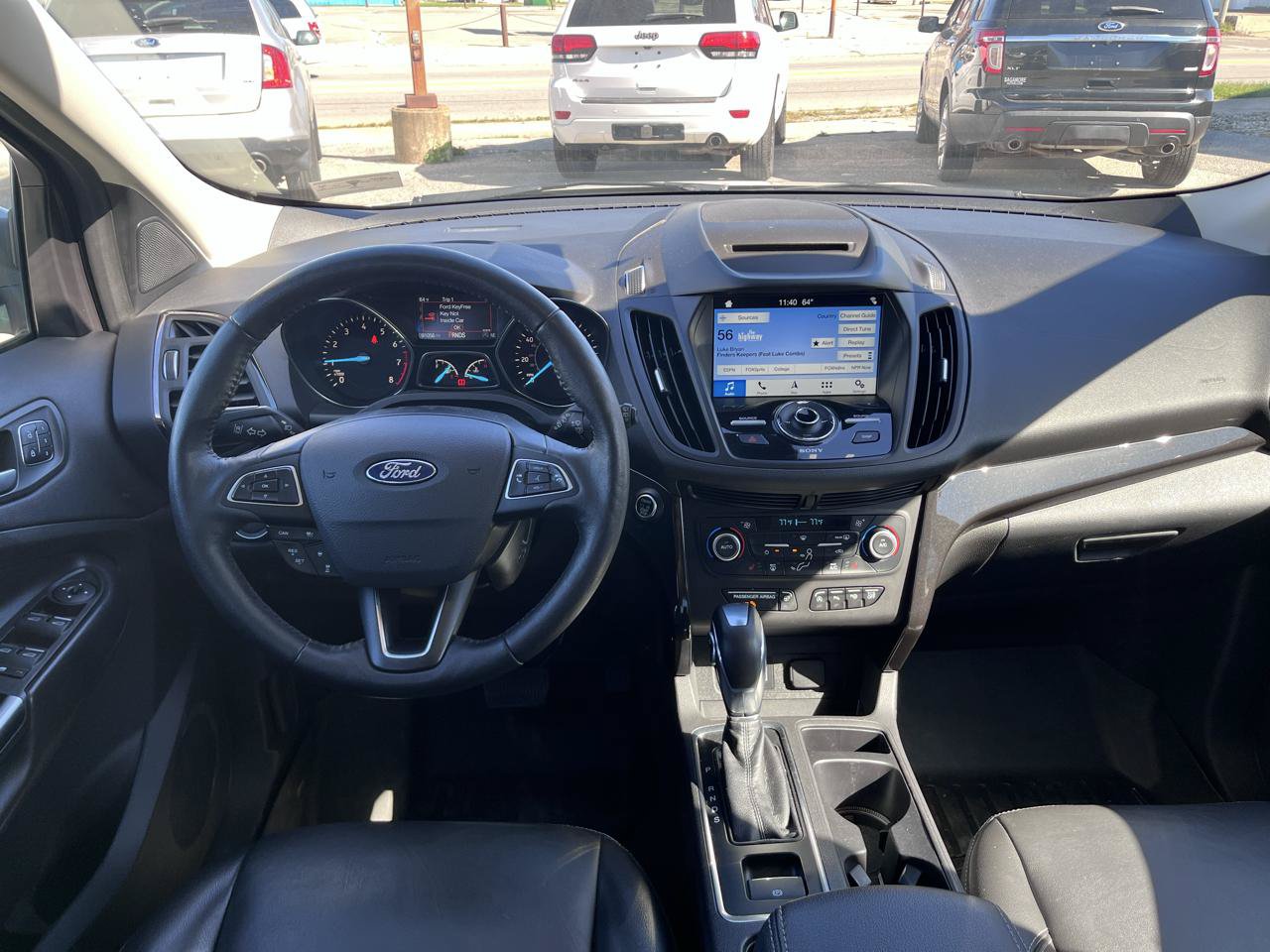 Used 2018 Ford Escape Titanium w/ Ford Safe & Smart Package AWD/4WD image 25