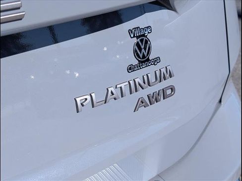 Used 2025 Nissan Rogue Platinum w/ Platinum Premium Package image 20