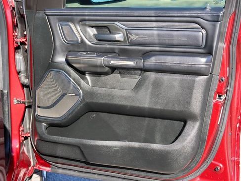 Used 2019 RAM 1500 Limited image 19