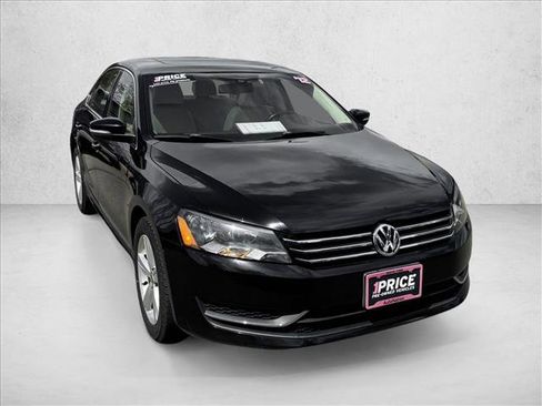Used 2012 Volkswagen Passat 2.5 SE FWD image 3
