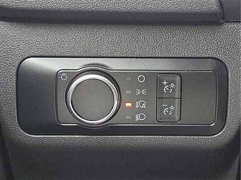 Used 2023 Ford Escape FWD image 19