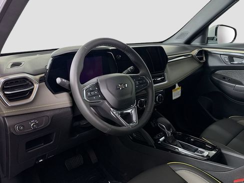 New 2026 Chevrolet TrailBlazer ACTIV w/ Convenience Package AWD/4WD image 9
