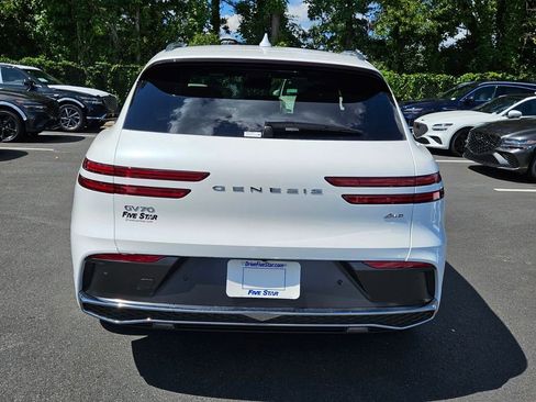 New 2026 Genesis GV70 2.5T Advanced AWD/4WD image 11