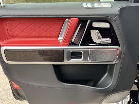 Certified 2022 Mercedes-Benz G 63 AMG 4MATIC image 16