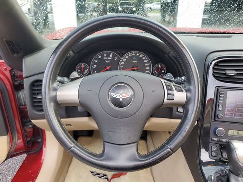 Used 2008 Chevrolet Corvette Convertible w/ Preferred Equipment Group RWD image 12