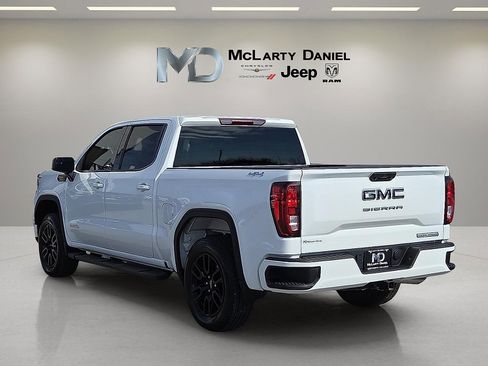 Used 2025 GMC Sierra 1500 Elevation w/ LPO, Elevation Black Package image 4