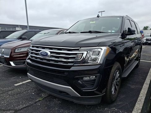 Certified 2021 Ford Expedition XLT AWD/4WD image 3