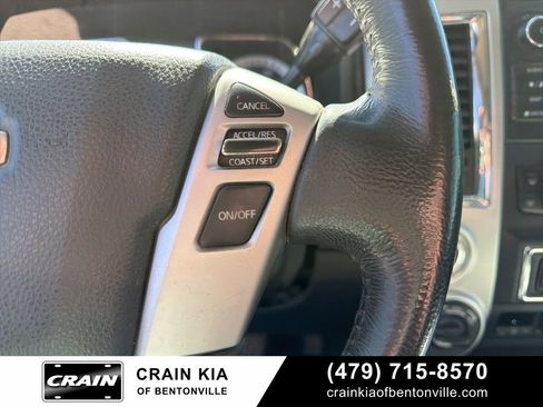 Used 2019 Nissan Titan SV w/ SV Convenience Package image 20