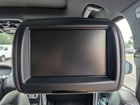 Used 2016 Land Rover Range Rover Supercharged AWD/4WD image 18