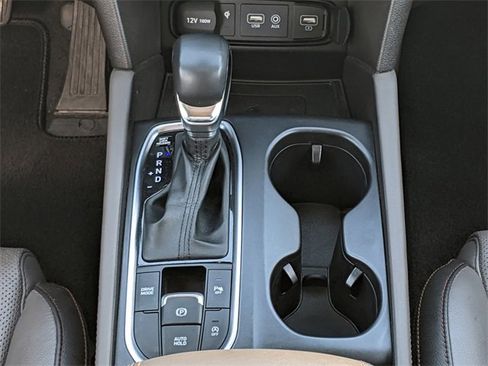 Used 2020 Hyundai Santa Fe SEL w/ Cargo Package image 18