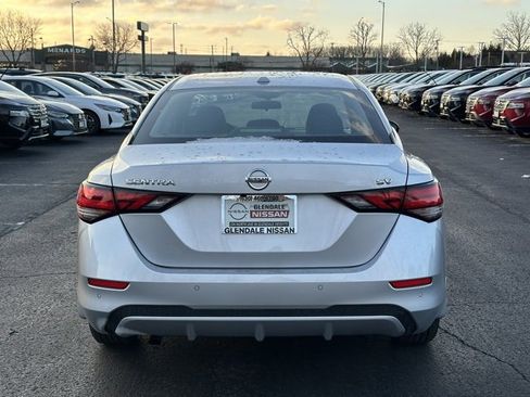 Certified 2022 Nissan Sentra SV w/ Trunk Package image 5