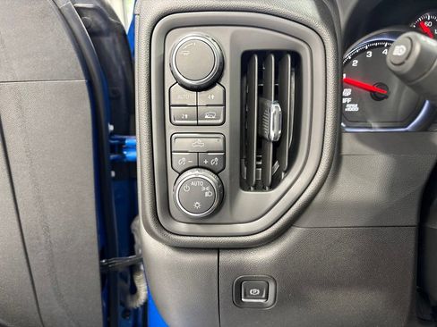Used 2024 Chevrolet Silverado 1500 Custom w/ Turbomax Blackout Package AWD/4WD image 29