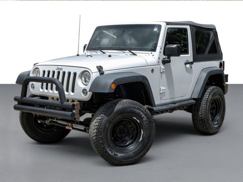 Used 2018 Jeep Wrangler Sport AWD/4WD image 4
