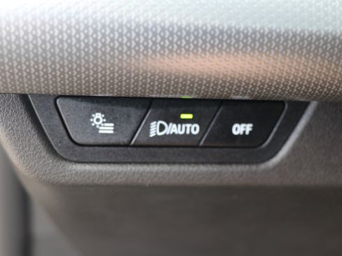 Certified 2025 BMW X1 xDrive28i w/ M Sport Package image 25