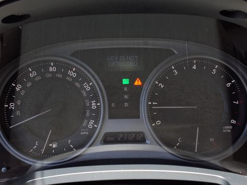 Used 2010 Lexus IS 250 w/ Premium Pkg Value Edition RWD image 12
