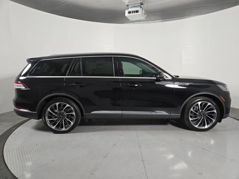 New 2026 Lincoln Aviator Reserve AWD/4WD image 3
