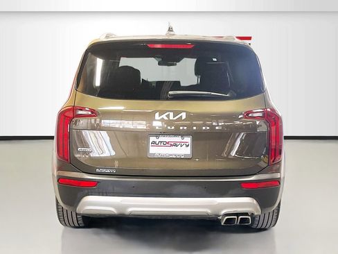 Used 2022 Kia Telluride S image 6
