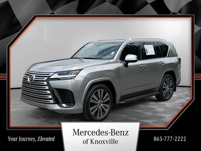 Used 2024 Lexus LX 600 4WD w/ Luxury Package