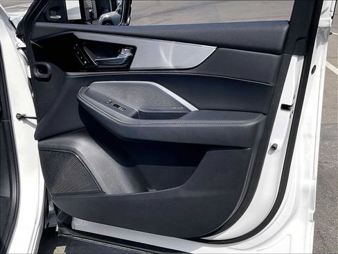 Used 2025 Acura MDX FWD w/ Technology Package image 25