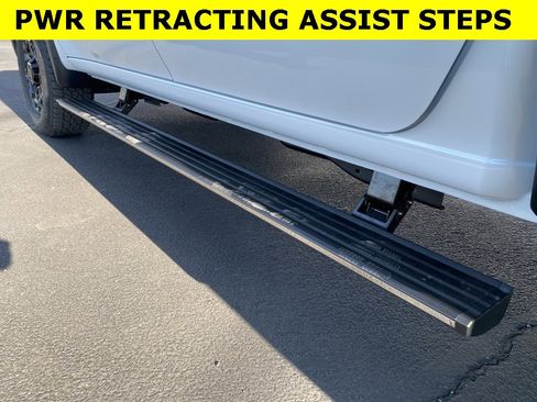 New 2026 GMC Sierra 2500 Denali Ultimate image 9