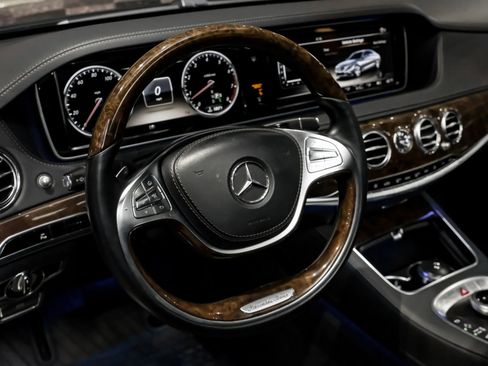Used 2014 Mercedes-Benz S 550 Sedan image 15