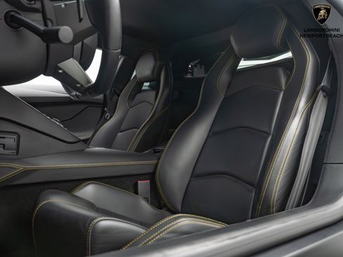 Used 2014 Lamborghini Aventador LP 700-4 image 26