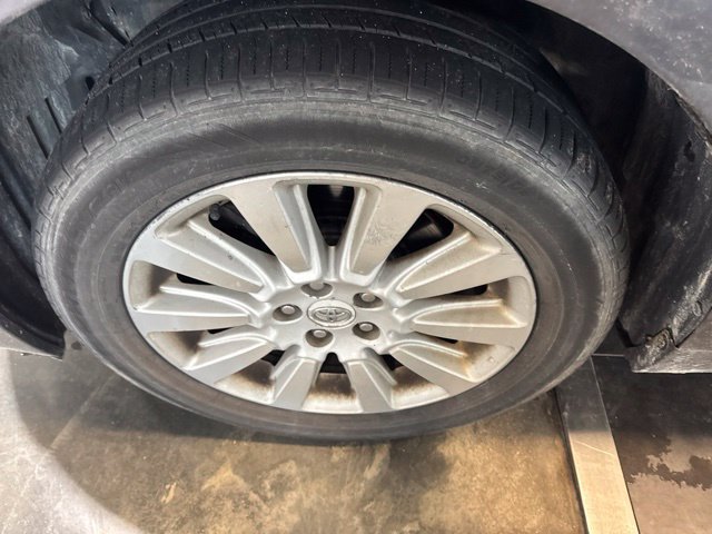 Used 2012 Toyota Sienna XLE AWD/4WD image 9