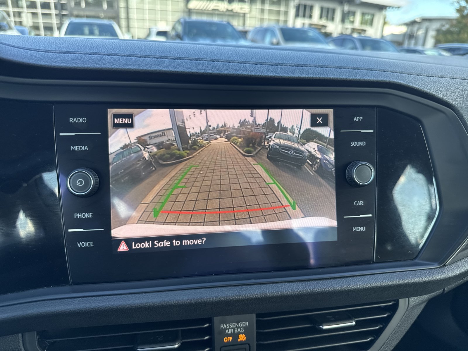 Used 2019 Volkswagen Jetta SEL FWD image 20