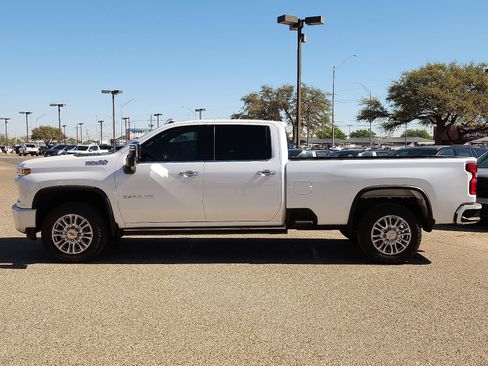 Used 2022 Chevrolet Silverado 3500 High Country w/ Z71 Off-Road Package image 2