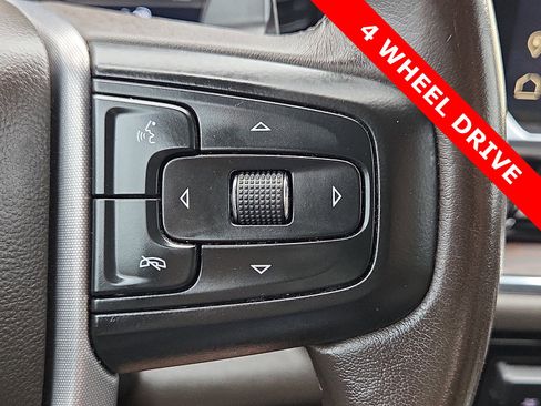 Used 2023 GMC Sierra 1500 SLT w/ SLT Premium Plus Package AWD/4WD image 22