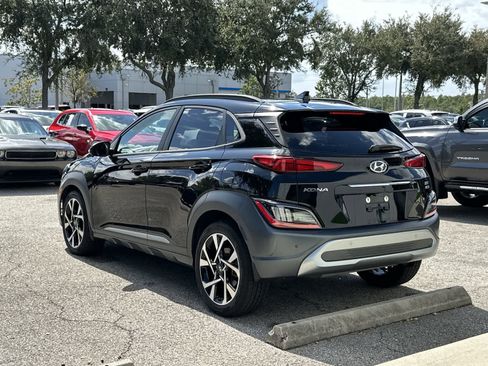 Used 2022 Hyundai Kona Limited image 4