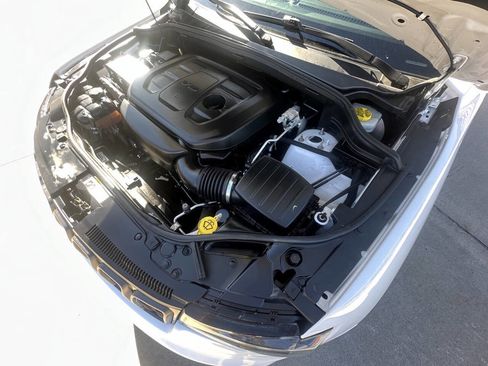 Used 2021 Jeep Grand Cherokee Limited w/ Quick Order Package 28K 80th image 35