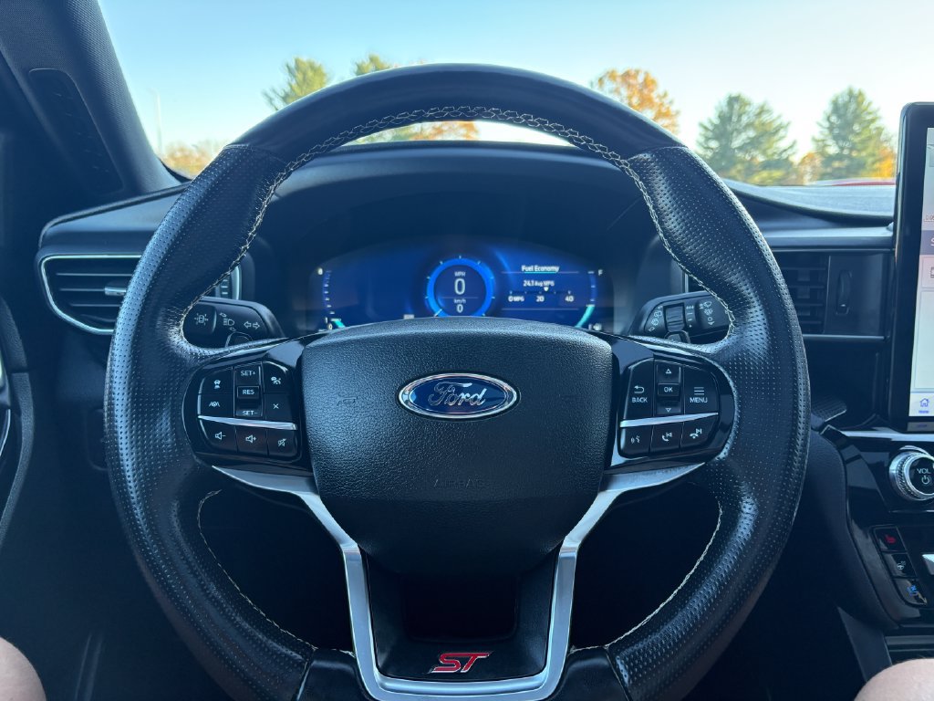 Used 2021 Ford Explorer ST w/ ST Street Pack AWD/4WD image 18