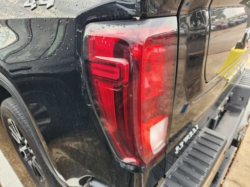Used 2023 GMC Sierra 1500 Elevation w/ Elevation Premium Package AWD/4WD image 8