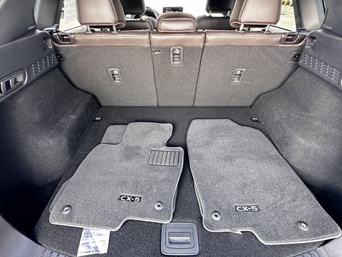 Certified 2025 MAZDA CX-5 Signature image 34
