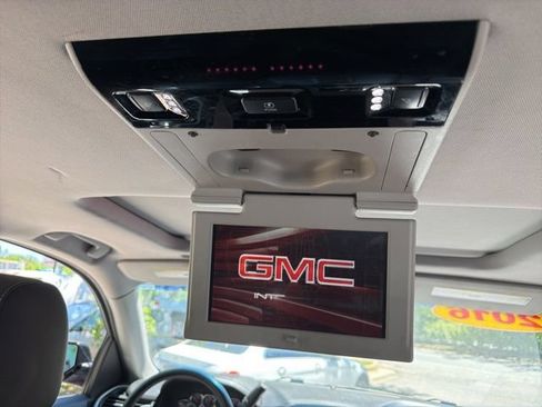 Used 2016 GMC Yukon SLT w/ Open Road Package AWD/4WD image 11
