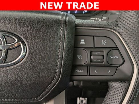 Used 2025 Toyota Tundra SR5 AWD/4WD image 15
