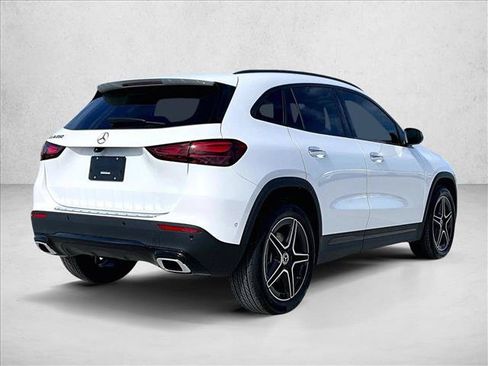 Used 2026 Mercedes-Benz GLA 250 image 17