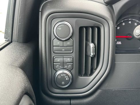 New 2026 GMC Sierra 2500 Pro w/ 1SA Pro Safety Plus Package AWD/4WD image 29