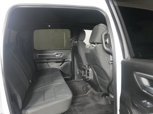 Used 2023 RAM 1500 Big Horn AWD/4WD image 30