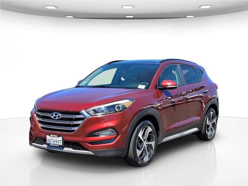 Used 2017 Hyundai Tucson Limited w/ Limited Ultimate Package 03 FWD image 10