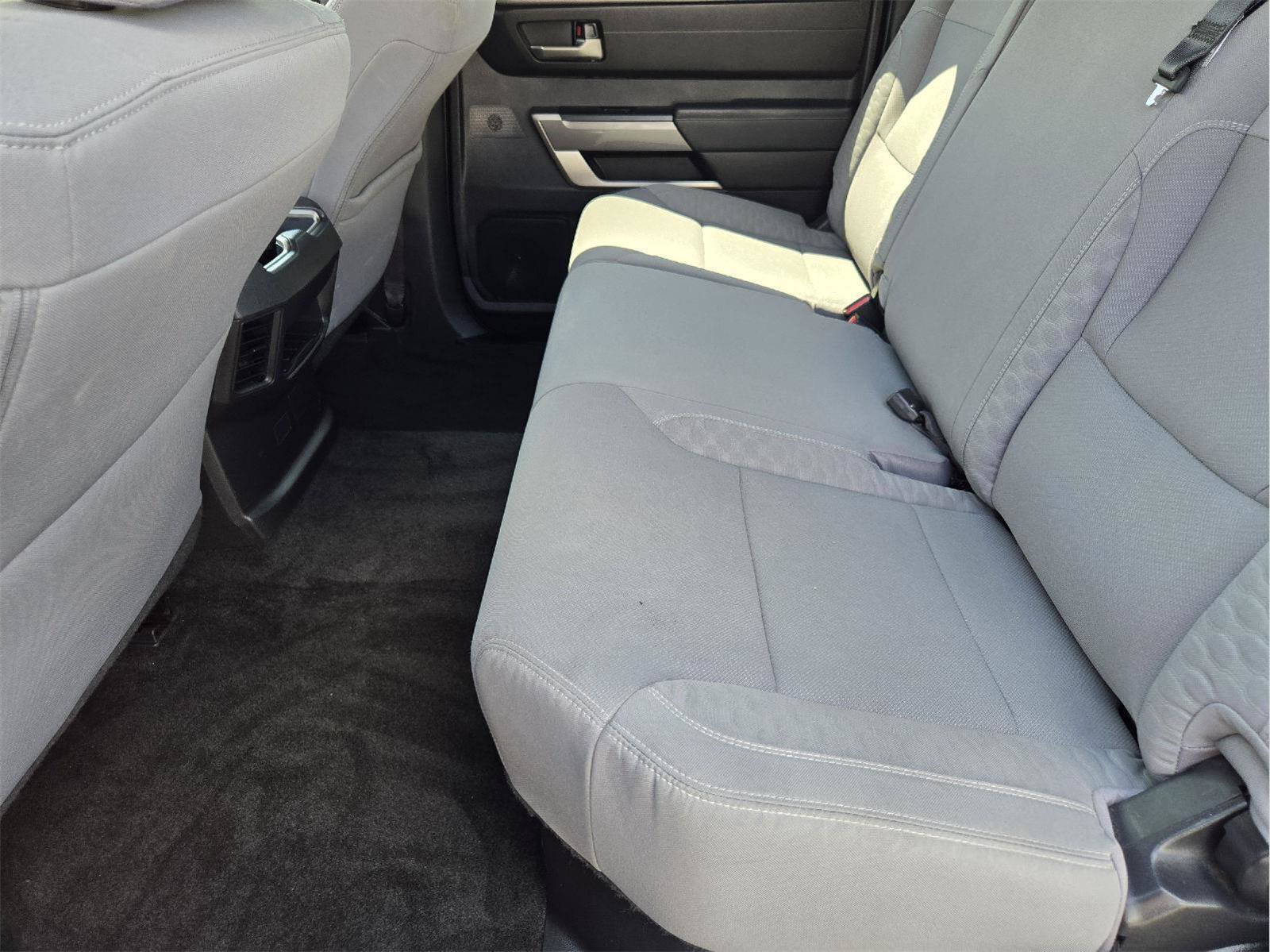 Used 2022 Toyota Tundra SR5 AWD/4WD image 27