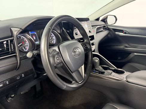 Used 2024 Toyota Camry SE w/ Convenience Package FWD image 23