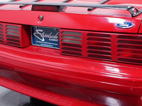 Used 1990 Ford Mustang GT image 23