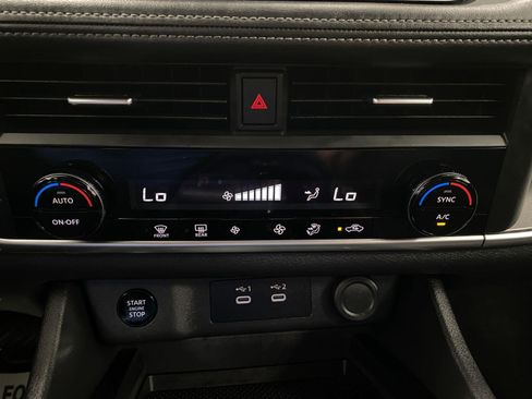 Certified 2025 Nissan Rogue SV AWD/4WD image 24
