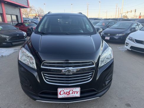 Used 2015 Chevrolet Trax LT w/ LT Plus Package image 2