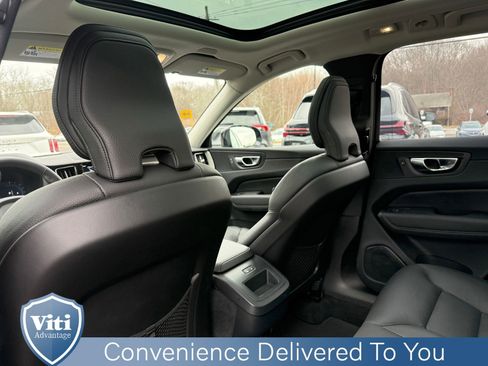 Certified 2025 Volvo XC60 B5 Plus image 21