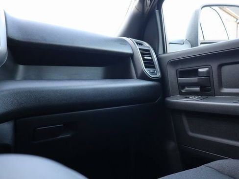 New 2025 RAM 3500 Tradesman AWD/4WD image 38