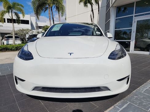 Used 2021 Tesla Model Y Performance image 16